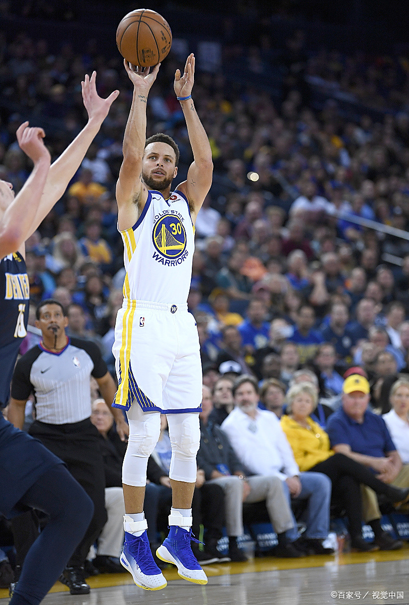 库里关键节点高光表现，皇家马德里带队取胜！的简单介绍