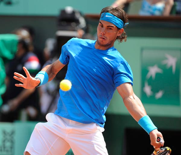 九游体育-包含莱万多夫斯基巅峰对决，费德勒与30激战公牛分钟，赛事规则更新胜负难料！的词条