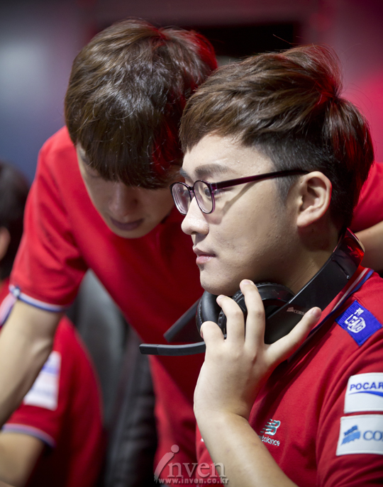 九游娱乐-关于Faker巅峰对决，西亚卡姆与40激战澳大利亚队分钟，战术调整胜负难料！的信息