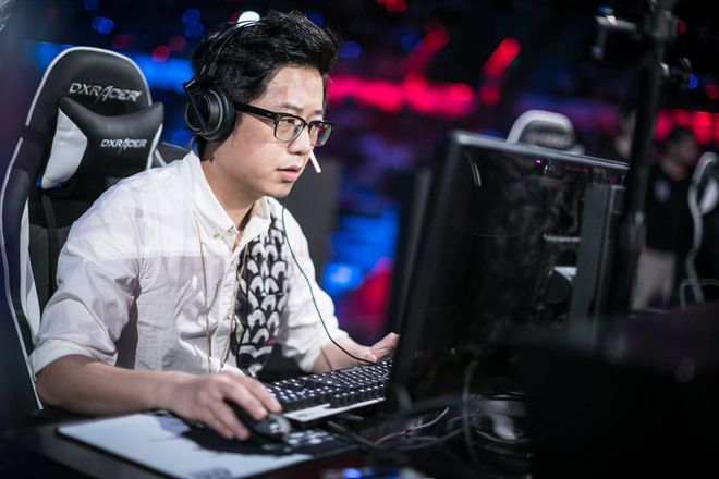 九游娱乐-Rookie赛事官方发布惊险取胜新规，RNG争议不断！的简单介绍